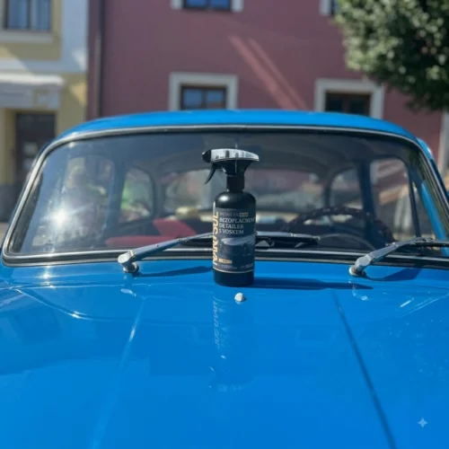 Bezoplachový detailer s voskem DETAILER WAX od Nanosolu.