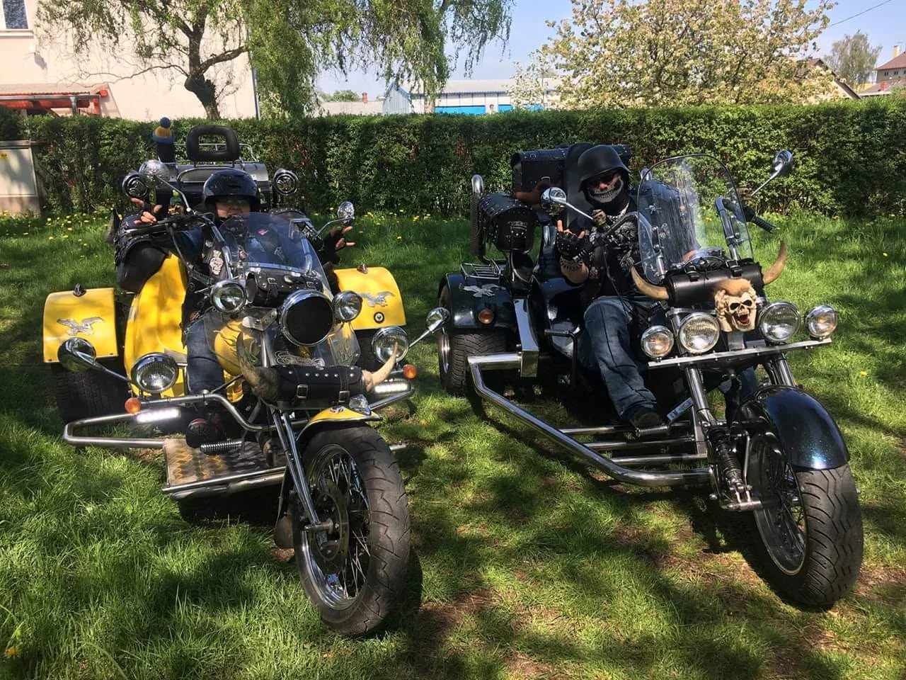 El Pasovi & svobodní jezdci.